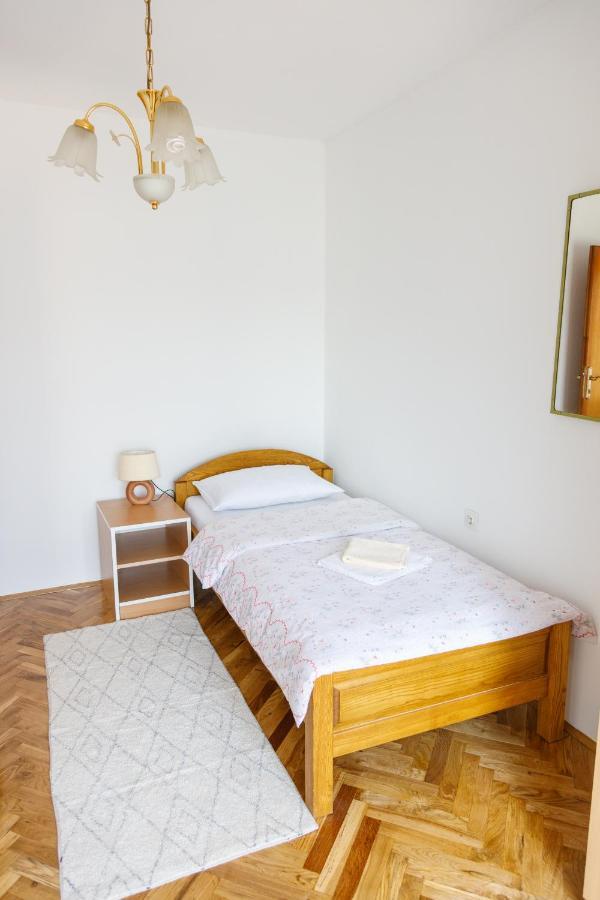Apartmani Maraton Вуковар Экстерьер фото
